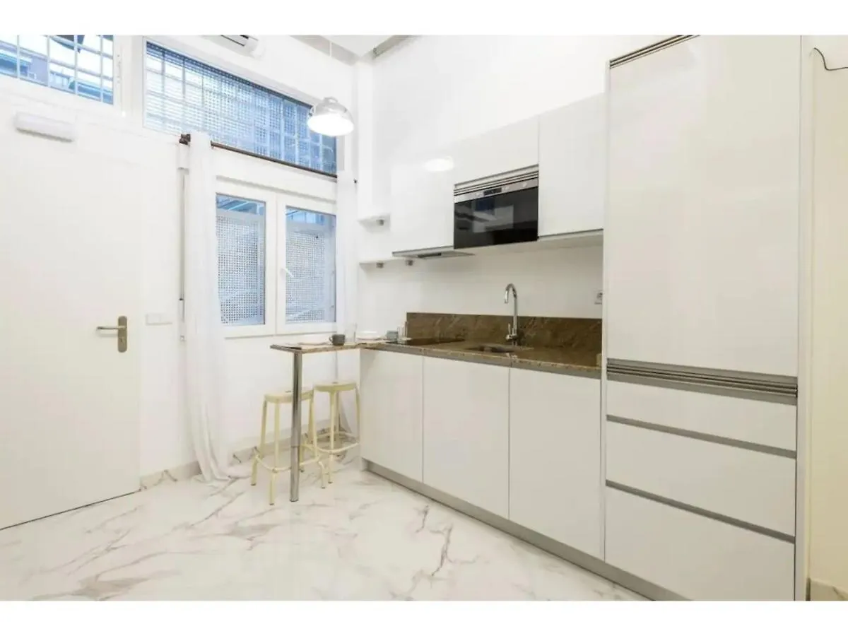 Little Cozy Loft Madrid Free Street Parking Wifi Barbadillo Bis Apartment Spain